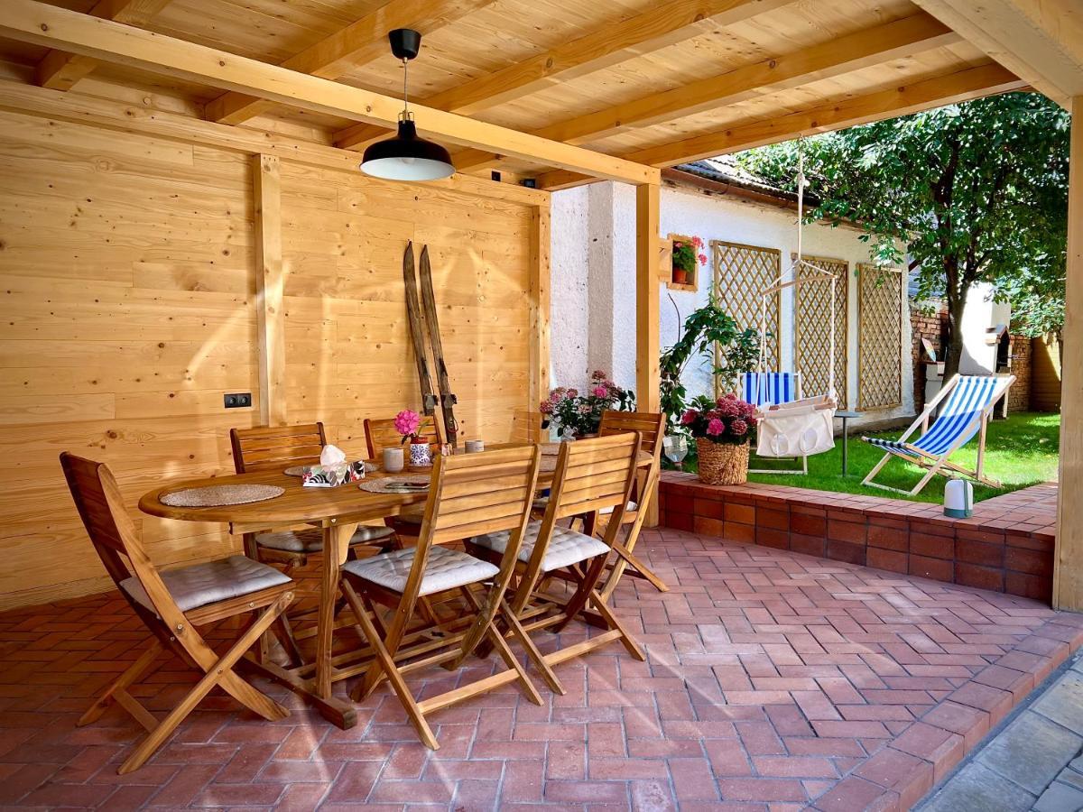 Victoria Gasthaus Rasnov - Charming Vacation House In Rasnov Екстериор снимка