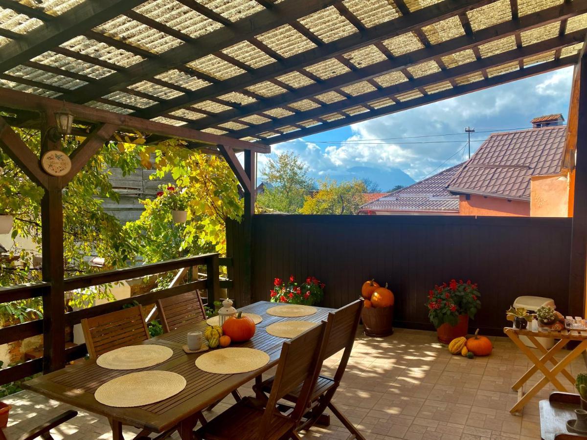 Victoria Gasthaus Rasnov - Charming Vacation House In Rasnov Екстериор снимка