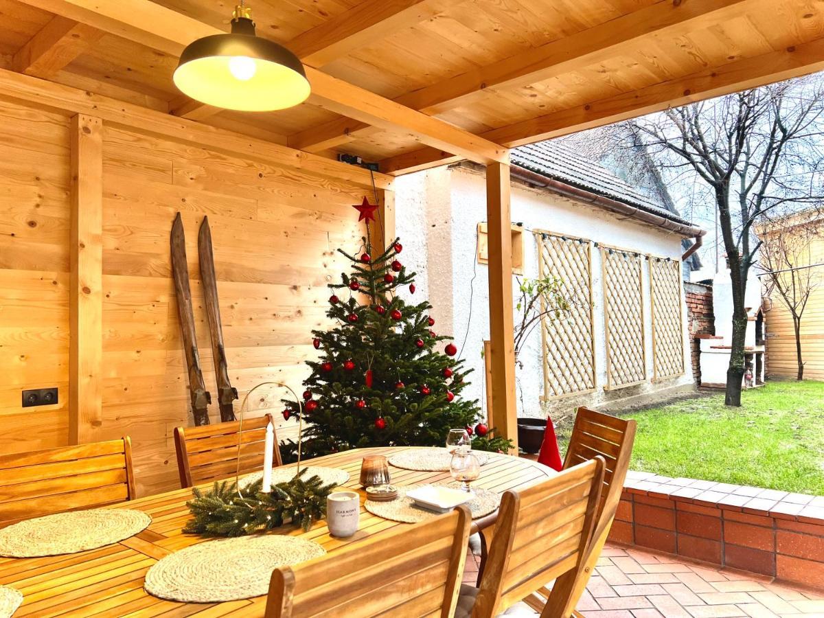 Victoria Gasthaus Rasnov - Charming Vacation House In Rasnov Екстериор снимка